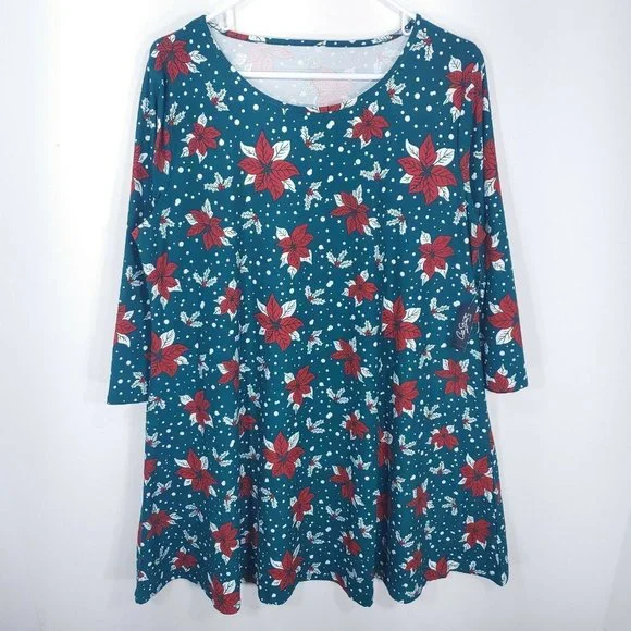 City Streets Dresses | Nwt City Streets Christmas Poinsettia Swing Dress Super Comfortable Soft Size XL | Color: Green/Red | Size: XL | Jnws's Closet